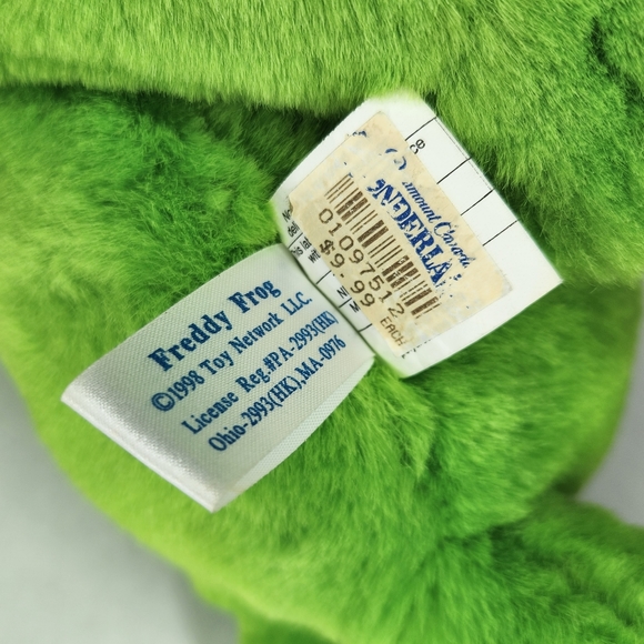 Vintage 1998 Freddy Frog Plush Paramount Canada's Wonderland - Picture 5 of 5